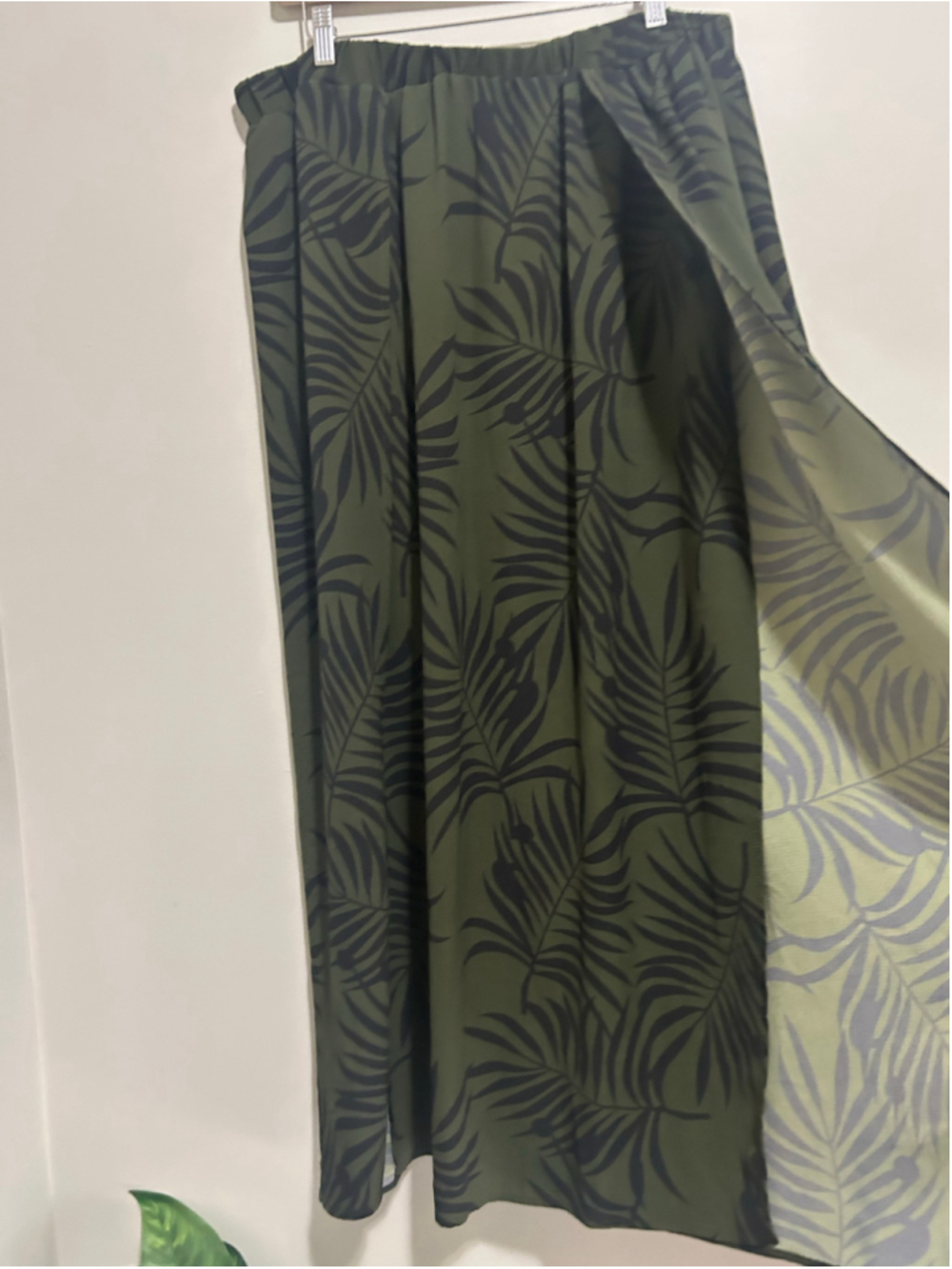 Maxi Skirt Top Set Olive Green Black Leaf Print - Picture 5 of 16